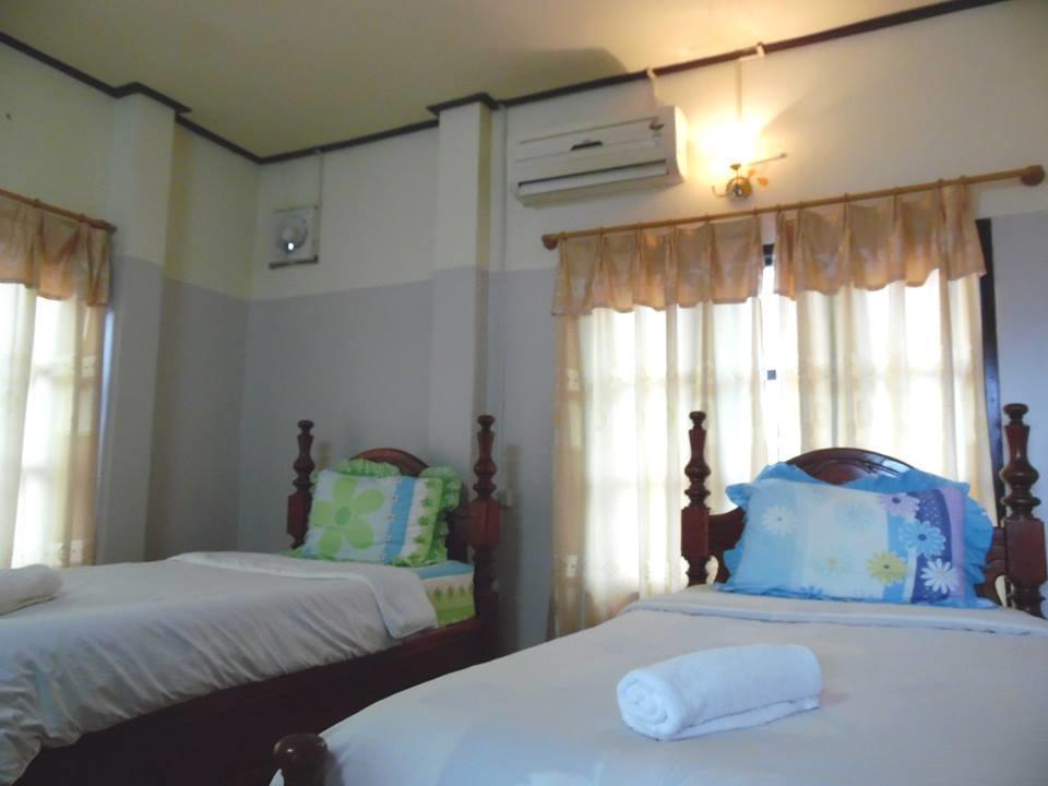 Maylay Guesthouse Vang Vieng Buitenkant foto