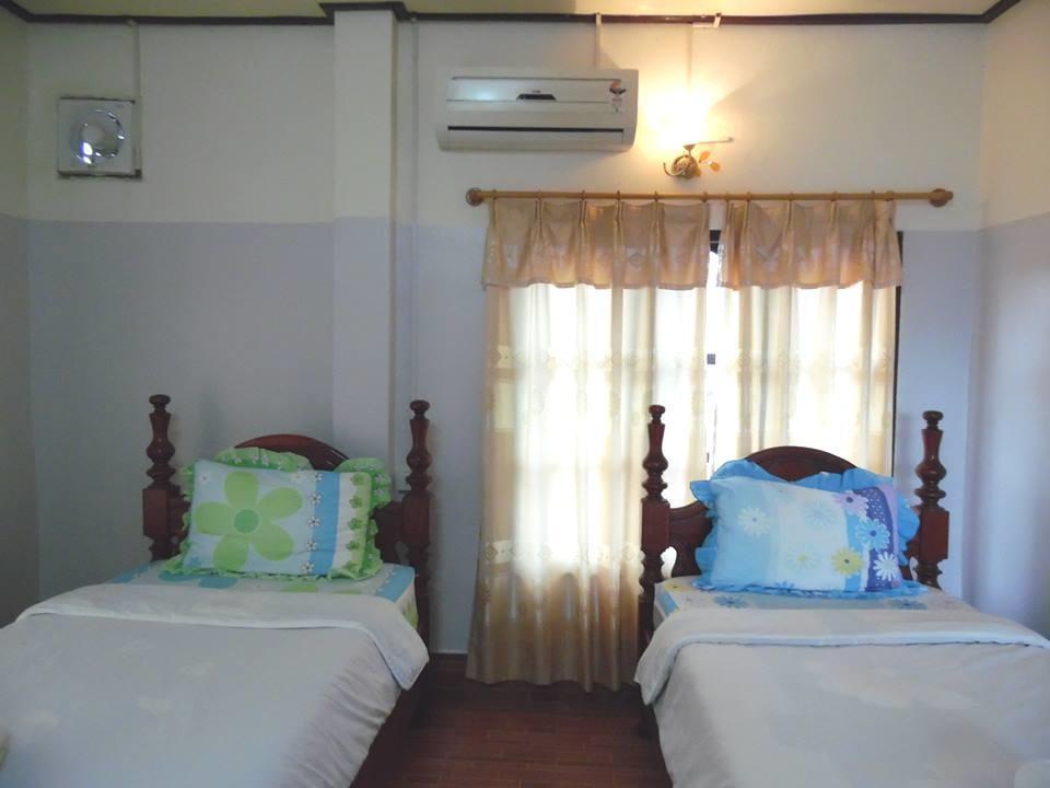 Maylay Guesthouse Vang Vieng Buitenkant foto